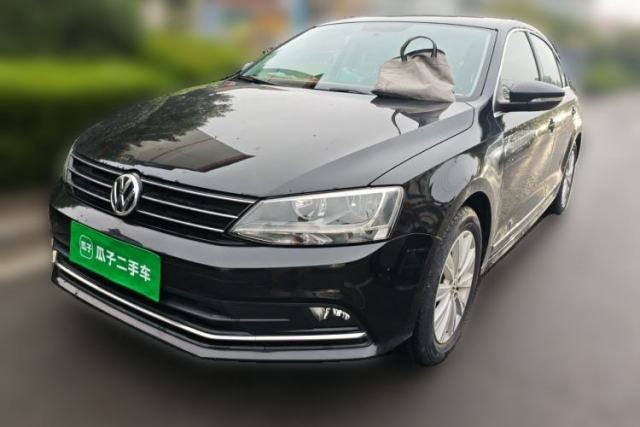 Used Volkswagen Sagitar 2015 1.6L Manual Comfort Model