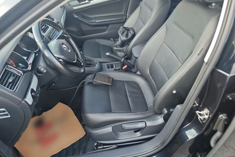 Used Volkswagen Sagitar 2015 1.6L Automatic Comfort Model Left Front Seat