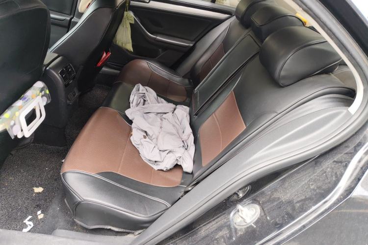 Used Volkswagen Sagitar 2015 230TSI Automatic Comfort Version Left Rear Seat
