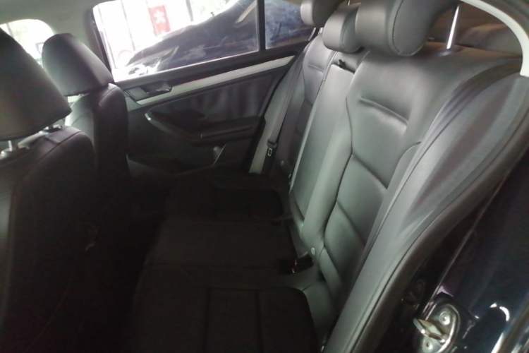 Used Volkswagen Sagitar 2015 230TSI Automatic Comfort Version Left Rear Seat