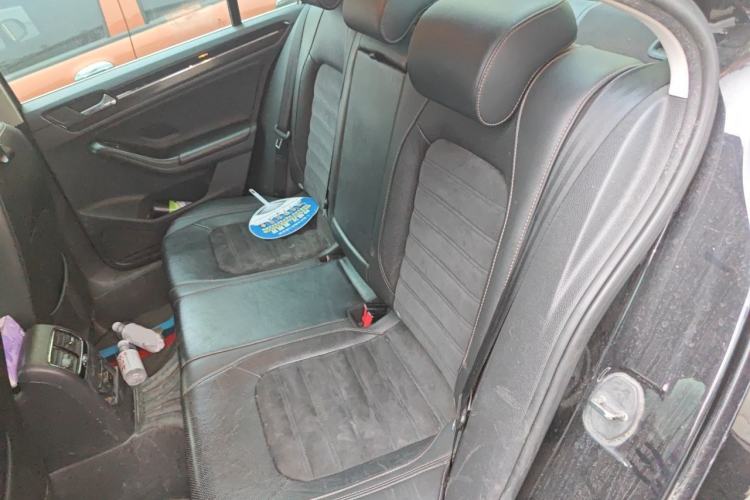 Used Volkswagen Sagitar 2015 230TSI Automatic Luxury Model Left Rear Seat