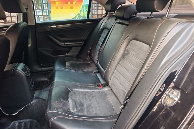 Used Volkswagen Sagitar 2015 230TSI Manual Luxury Edition Left Rear Seat