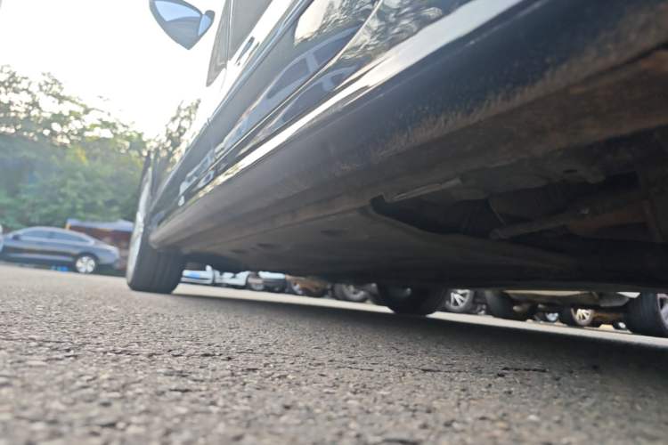 Used Volkswagen Sagitar 2015 1.6L Automatic Comfort Model Left Side Sill