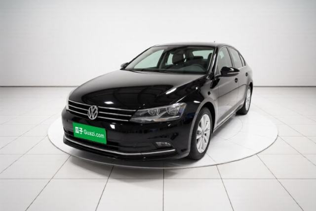 Volkswagen Sagitar 2015 1.6L Automatic Comfort Model usado