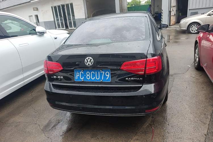 Used Volkswagen Sagitar 2015 1.6L Automatic Comfort Model Rear
