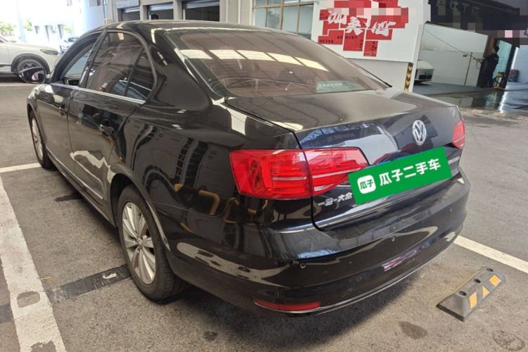Used Volkswagen Sagitar 2015 1.6L Manual Comfort Model Rear Left 45 Deg