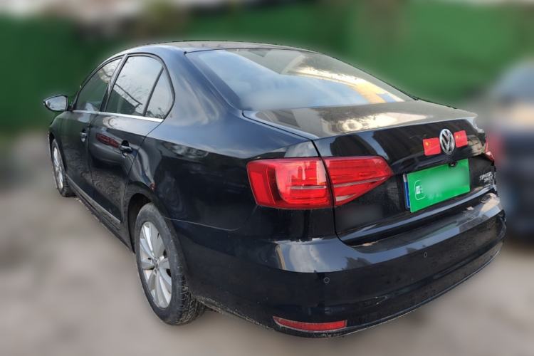 Used Volkswagen Sagitar 2015 230TSI Automatic Comfort Version Rear Left 45 Deg