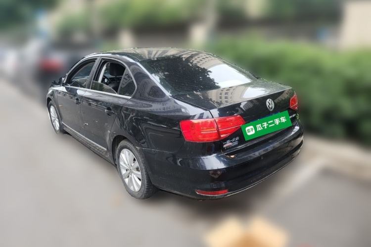 Used Volkswagen Sagitar 2015 1.6L Manual Comfort Model Rear Left 45 Deg
