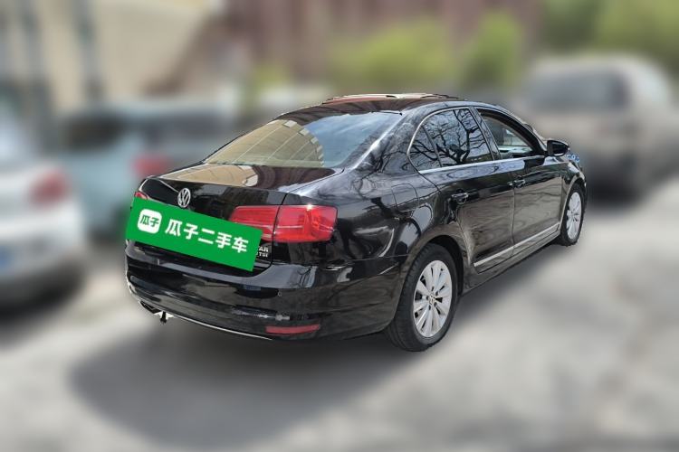 Used Volkswagen Sagitar 2015 230TSI Automatic Comfort Version Rear Right 45 Deg