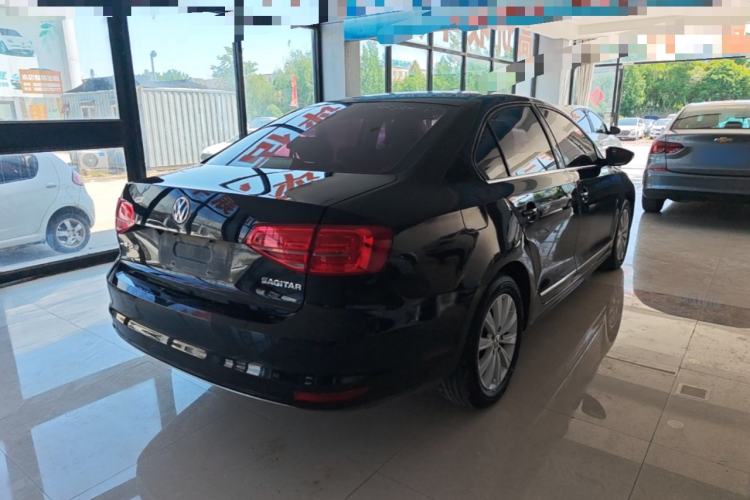 Used Volkswagen Sagitar 2015 1.6L Manual Comfort Model Rear Right 45 Deg