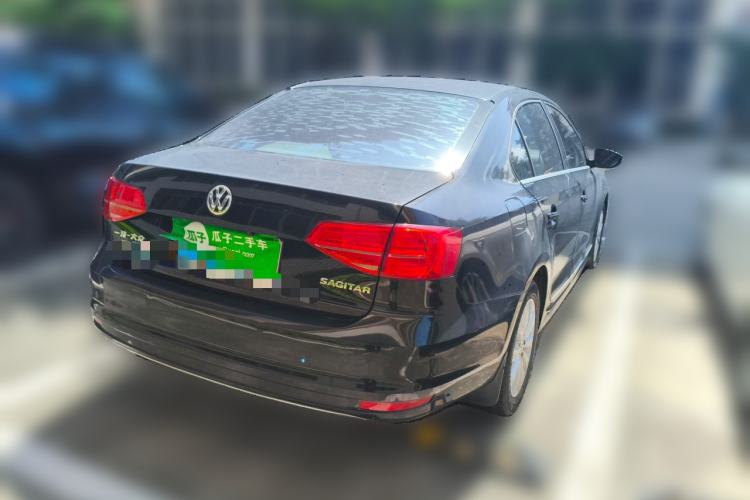 Used Volkswagen Sagitar 2015 1.6L Automatic Comfort Model Rear Right 45 Deg