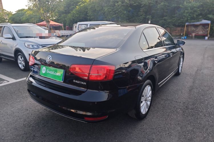 Used Volkswagen Sagitar 2015 1.6L Automatic Comfort Model Rear Right 45 Deg