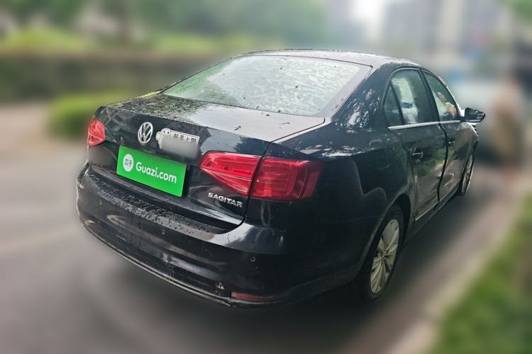 Used Volkswagen Sagitar 2015 1.6L Manual Comfort Model Rear Right 45 Deg