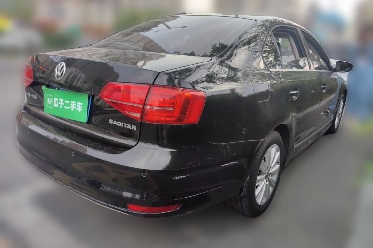 Used Volkswagen Sagitar 2015 1.6L Automatic Comfort Model Rear Right 45 Deg