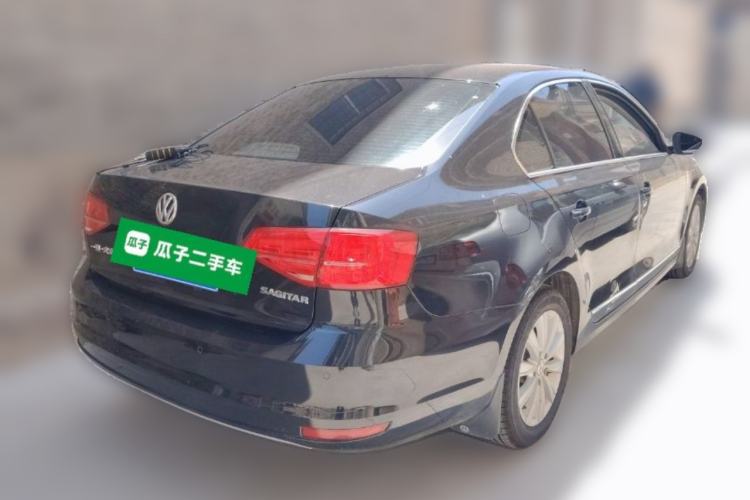 Used Volkswagen Sagitar 2015 1.6L Manual Comfort Model Rear Right 45 Deg