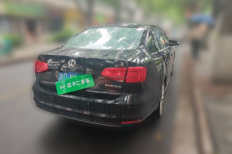 Used Volkswagen Sagitar 2015 1.6L Automatic Comfort Model Rear Right 45 Deg