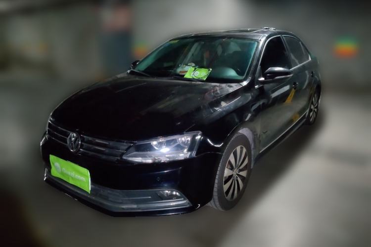 Used Volkswagen Sagitar 2015 230TSI Automatic Luxury Model Guazi used car, China used car export, Used car for sale, Used  cars, Cheapest cars for sale