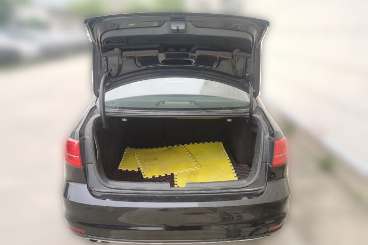Used Volkswagen Sagitar 2015 230TSI Automatic Comfort Version Trunk