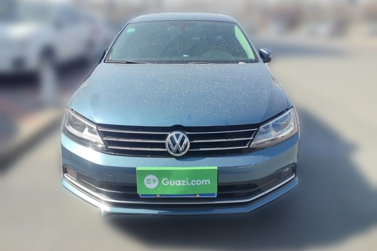 Used Volkswagen Sagitar 2015 230TSI Automatic Comfort Version Front