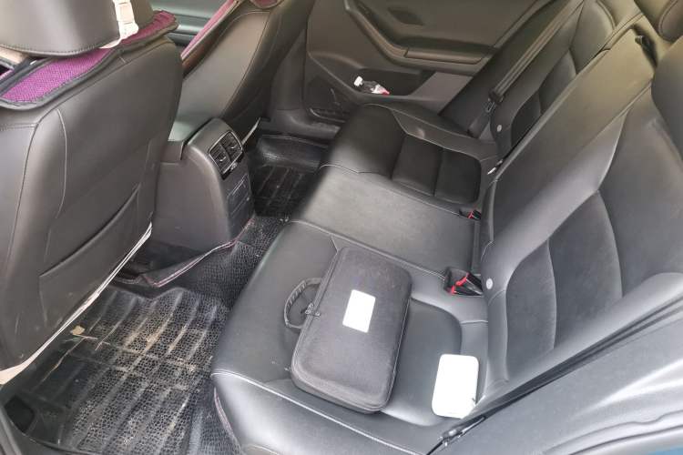 Used Volkswagen Sagitar 2015 230TSI Automatic Comfort Version Left Rear Seat