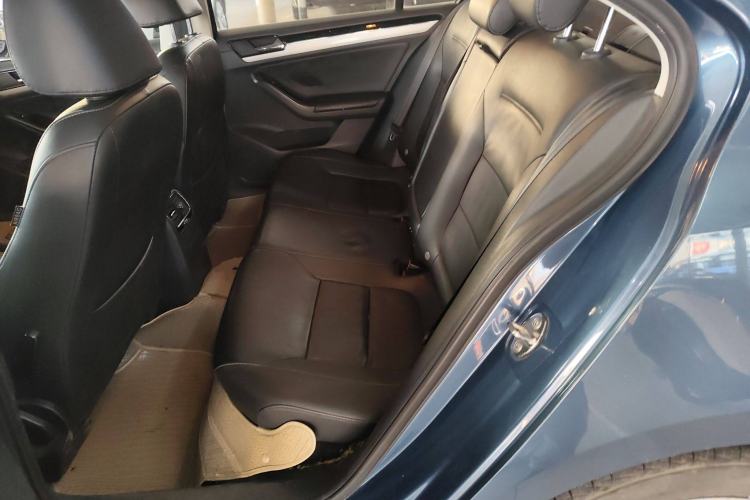 Used Volkswagen Sagitar 2015 1.6L Automatic Comfort Model Left Rear Seat