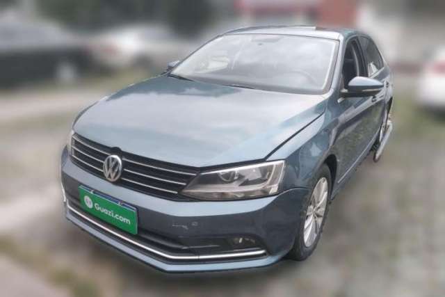 Used Volkswagen Sagitar 2015 230TSI Automatic Comfort Version