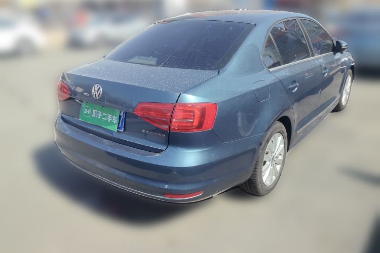 Used Volkswagen Sagitar 2015 230TSI Automatic Comfort Version Rear Right 45 Deg
