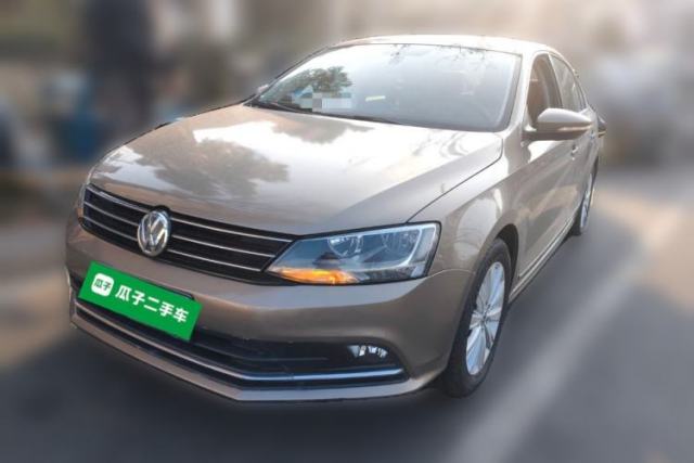 Used Volkswagen Sagitar 2015 1.6L Manual Comfort Model