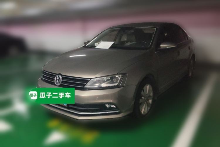 Used Volkswagen Sagitar 2015 230TSI Automatic Comfort Version Guazi used car, China used car export, Used car for sale, Used cars, Cheapest cars for sale