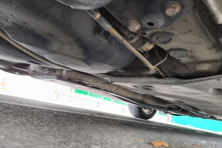 Used Volkswagen Sagitar 2015 1.6L Manual Comfort Model Chassis Rear Right