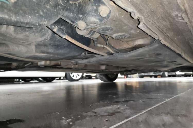 Used Volkswagen Sagitar 2015 1.6L Automatic Fashion Model Chassis Rear Right