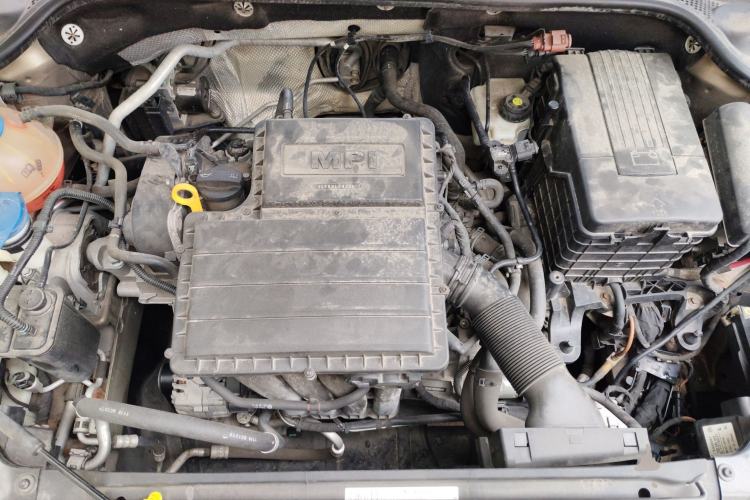Used Volkswagen Sagitar 2015 1.6L Automatic Comfort Model Engine Bay