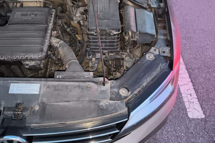 Used Volkswagen Sagitar 2015 1.6L Automatic Comfort Model Engine Bay Left