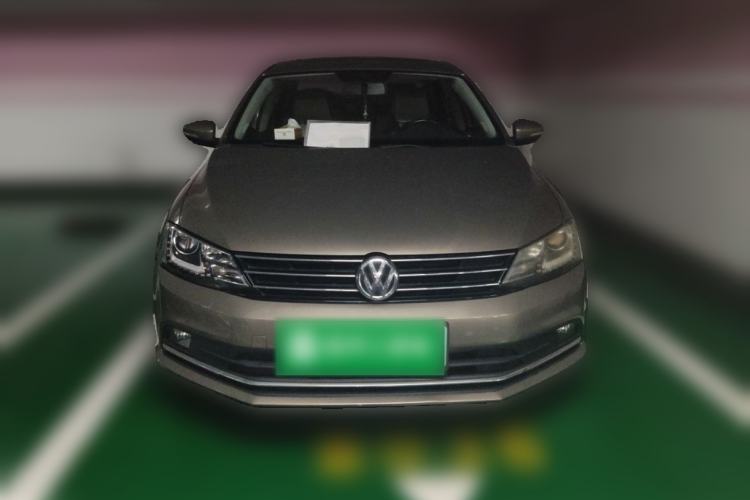 Used Volkswagen Sagitar 2015 230TSI Automatic Comfort Version Front