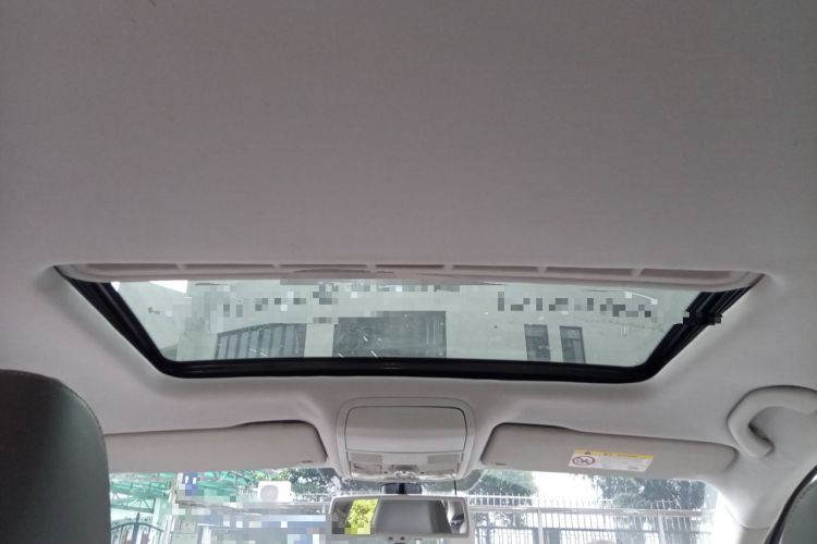 Used Volkswagen Sagitar 2015 230TSI Automatic Luxury Model Headliner