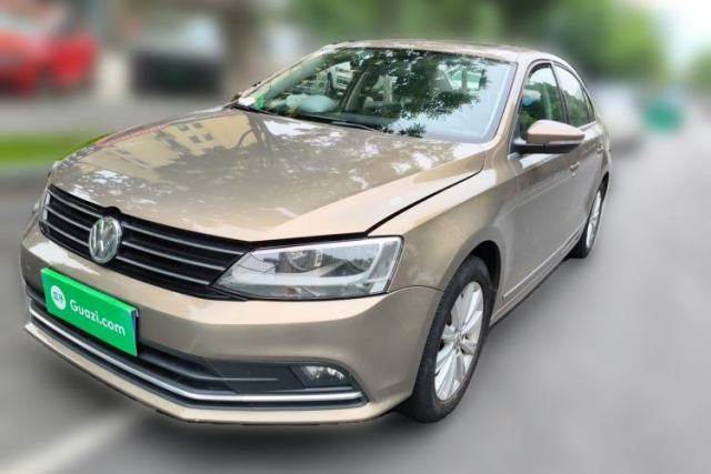 Used Volkswagen Sagitar 2015 1.6L Manual Comfort Model