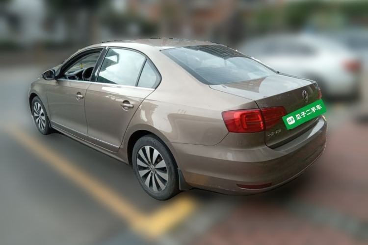 Used Volkswagen Sagitar 2015 230TSI Automatic Luxury Model Rear Left 45 Deg