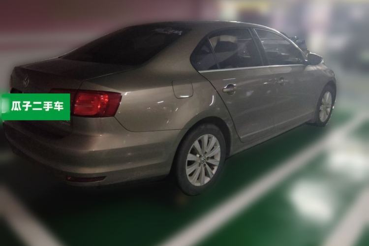 Used Volkswagen Sagitar 2015 230TSI Automatic Comfort Version Rear Right 45 Deg