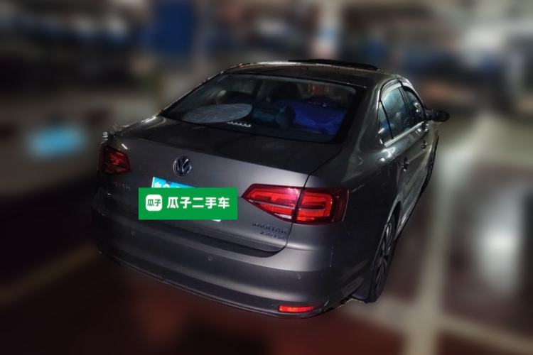 Used Volkswagen Sagitar 2015 230TSI Automatic Comfort Version Rear Right 45 Deg