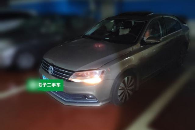 Used Volkswagen Sagitar 2015 230TSI Automatic Comfort Version