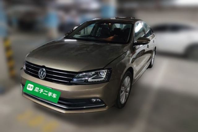 Used Volkswagen Sagitar 2015 230TSI Automatic Comfort Version