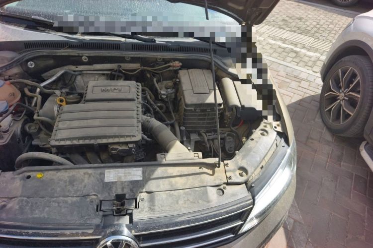 Used Volkswagen Sagitar 2015 1.6L Automatic Comfort Model Engine Bay Left