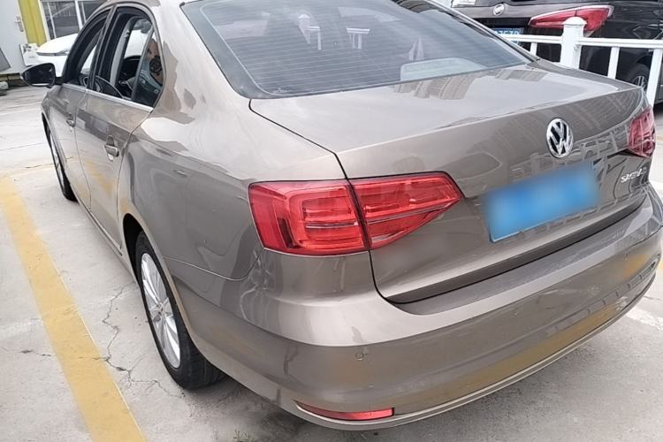 Used Volkswagen Sagitar 2015 1.6L Automatic Comfort Model Exterior 2