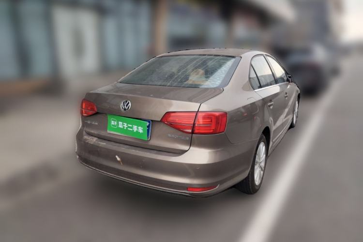 Used Volkswagen Sagitar 2015 1.6L Manual Comfort Model Exterior 5