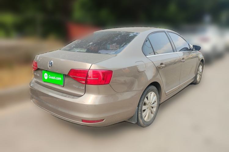 Used Volkswagen Sagitar 2015 1.6L Manual Comfort Model Exterior 5