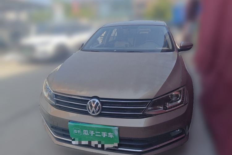 Used Volkswagen Sagitar 2015 1.6L Automatic Comfort Model Front