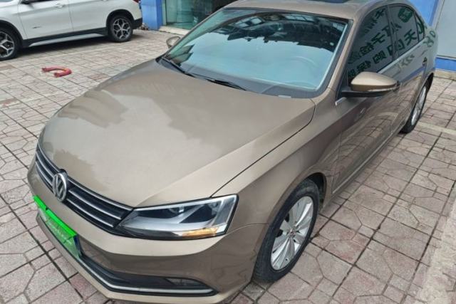 Used Volkswagen Sagitar 2015 1.6L Manual Comfort Model