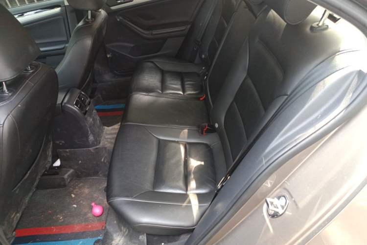 Used Volkswagen Sagitar 2015 1.6L Manual Comfort Model Left Rear Seat