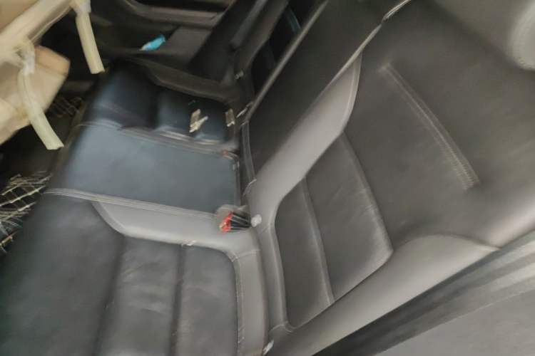 Used Volkswagen Sagitar 2015 1.6L Automatic Comfort Model Left Rear Seat