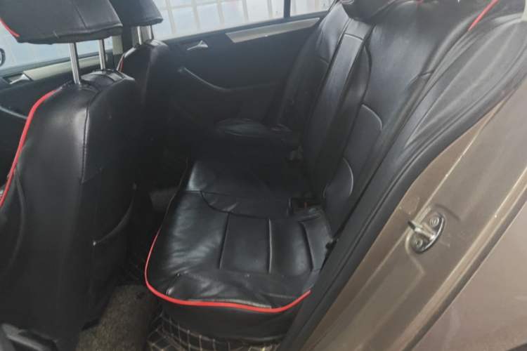 Used Volkswagen Sagitar 2015 1.6L Automatic Comfort Model Left Rear Seat
